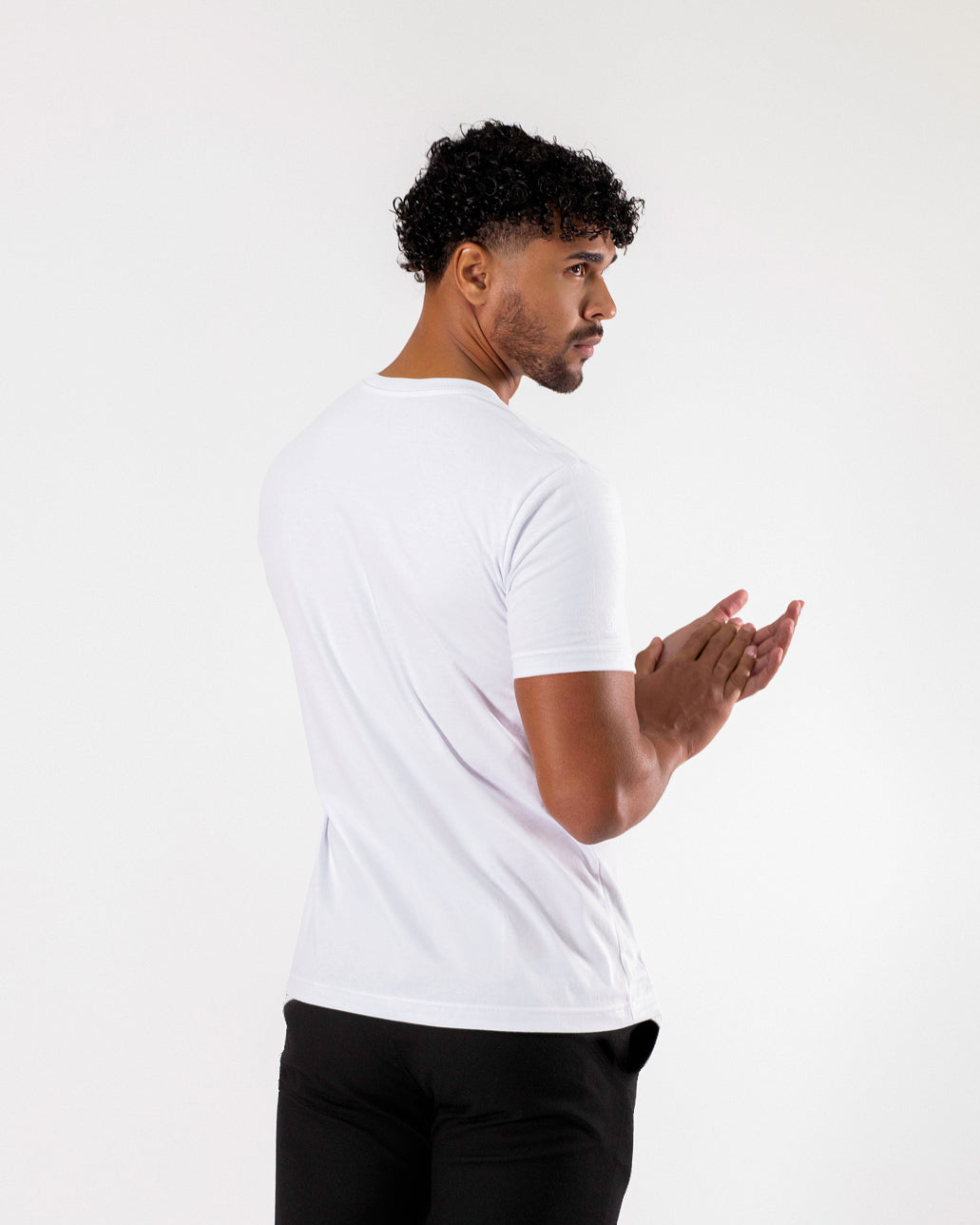 Camiseta em Algodão Ceramic Gola C - Branca